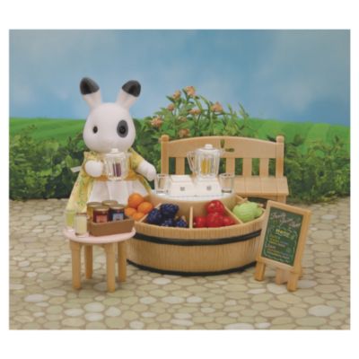 Sylvanian Families Juice Bar and Figure
