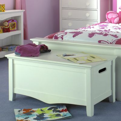 Daisy Toy Chest