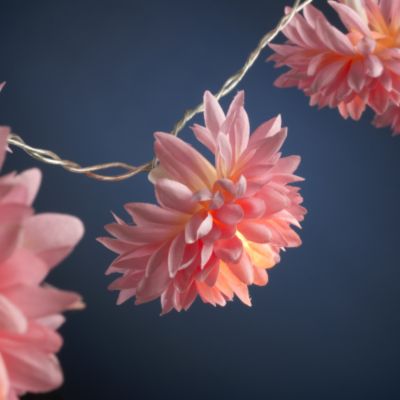 Tu Pink Dahlia String Light