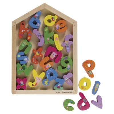 Peppa Pig Wooden Alphabet Set Statutory