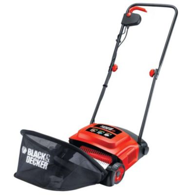 Black and Decker 600W Lawnrake
