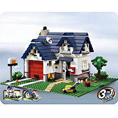 Statutory LEGO Creator Apple Tree House