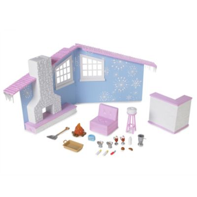 Moxie Girlz Wintertime Magic Snow Cabin