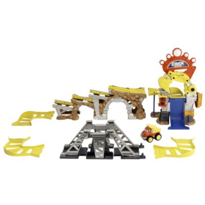 Tonka Chuck's World Deluxe Playset