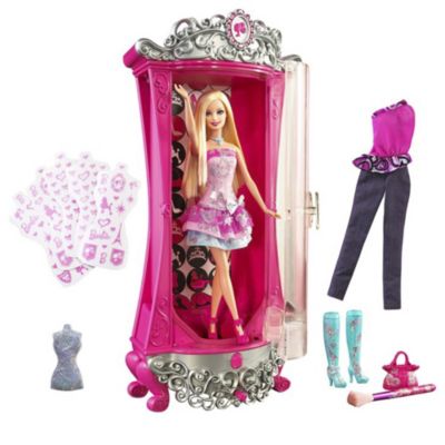 Barbie Fairytale Glitterizer Wardrobe