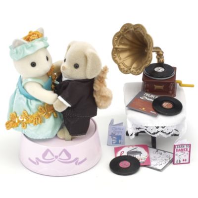 Sylvanian Families Waltzing Figures Set