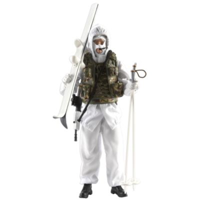 HM Armed Forces Arctic Ski Patrol Figure Set