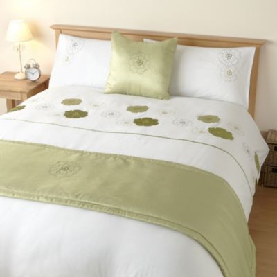 Tu Green Floral Bed in a Bag - includes Duvet Cover, Pillowcase, Runner and Cushion Cover