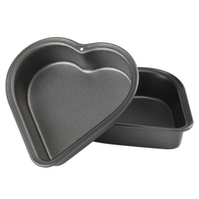 Heart shaped cake tin