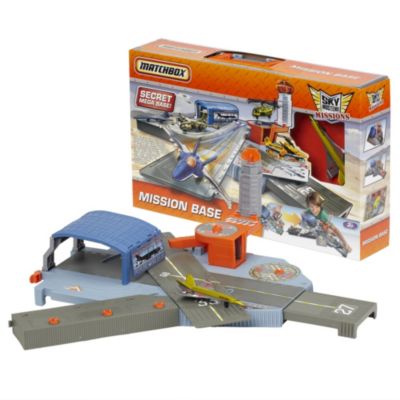 Matchbox Airport Hangar Playset