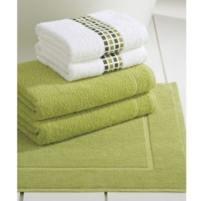 Tu  Green Mosaic Bath in a Bag - includes 2 Bath Towels, 2 Hand Towels and a Bath Mat