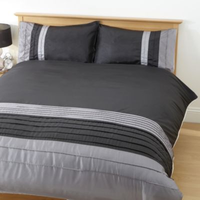 Tu Black Pintuck Panel Bed Linen Set