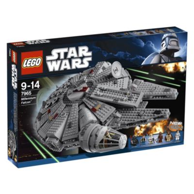 LEGO Star Wars 7965 Millennium Falcon