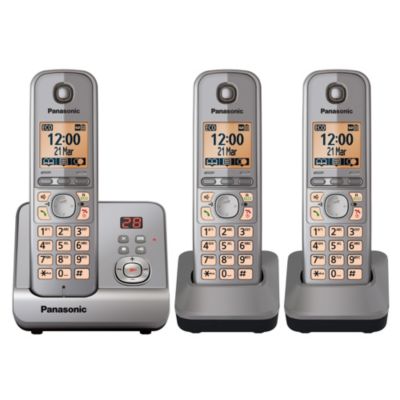 Panasonic KX-TG 6723 Trio Cordless Phone