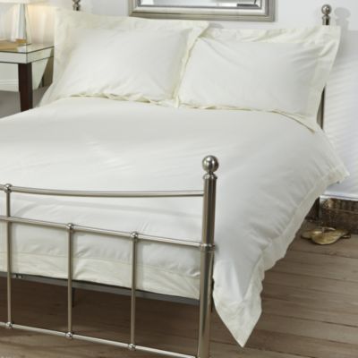 Home Collection Egyptian Cotton Plain Cream Bed Linen