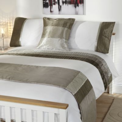 Tu Neutral Crinkle Satin Panel Bed in a Bag - includes Duvet Cover Pillowcase Cushion Cover and Runner