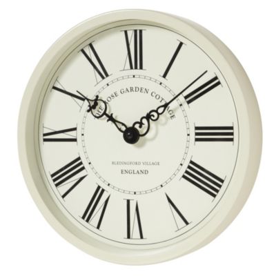 Tu Cream Metal Wall Clock