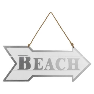 Tu White Beach Arrow Sign