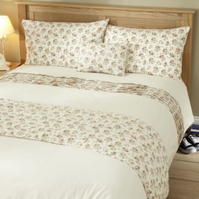 Tu Ditsy Print Bed in a Bag - includes Duvet Cover, Pillowcase, Cushion Cover and Runner