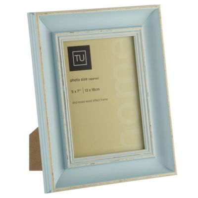 Tu Cornflower Blue Distressed Wood Effect 3-aperure Frame